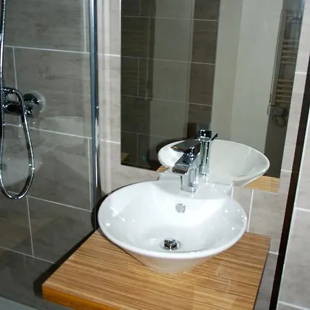 Genevanest Appartement *